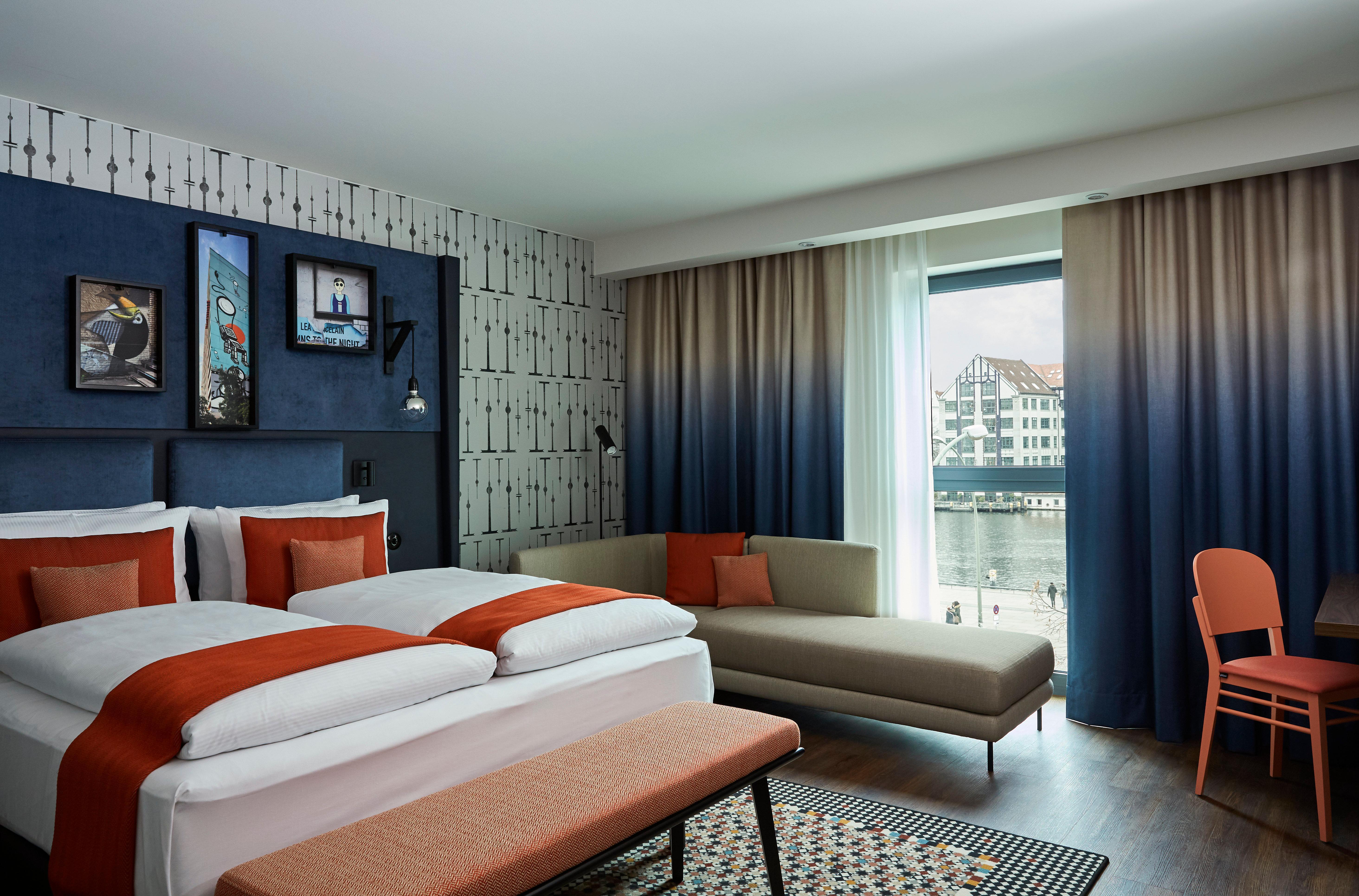 Indigo - East Side Gallery, An Ihg 4*