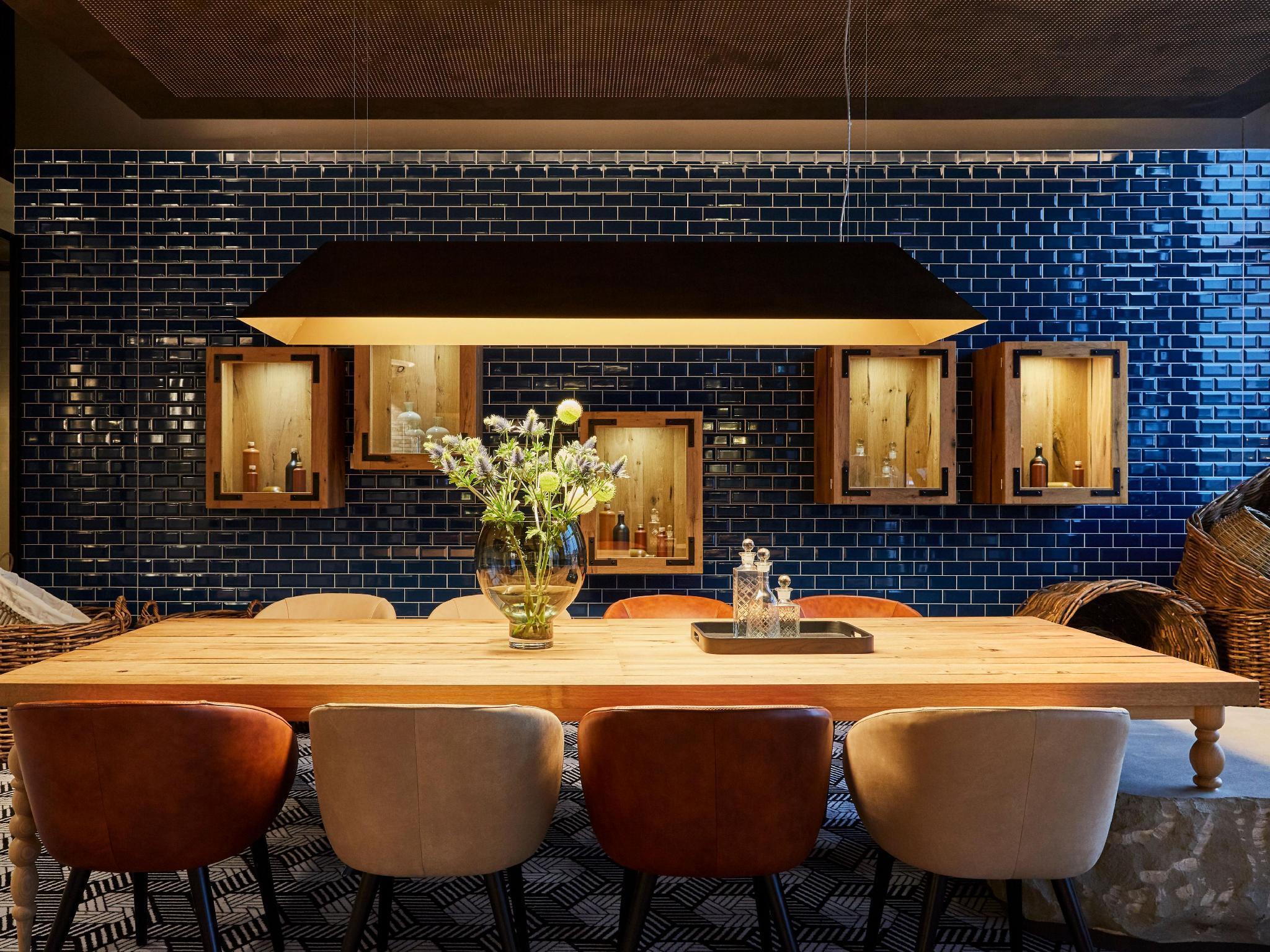 Indigo - East Side Gallery, An Ihg 4*
